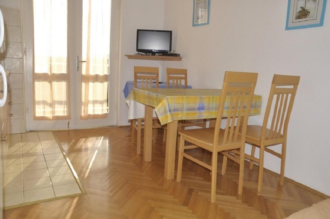 Apartments Petar - 6M From The Sea Barbat na Rabu Luaran gambar